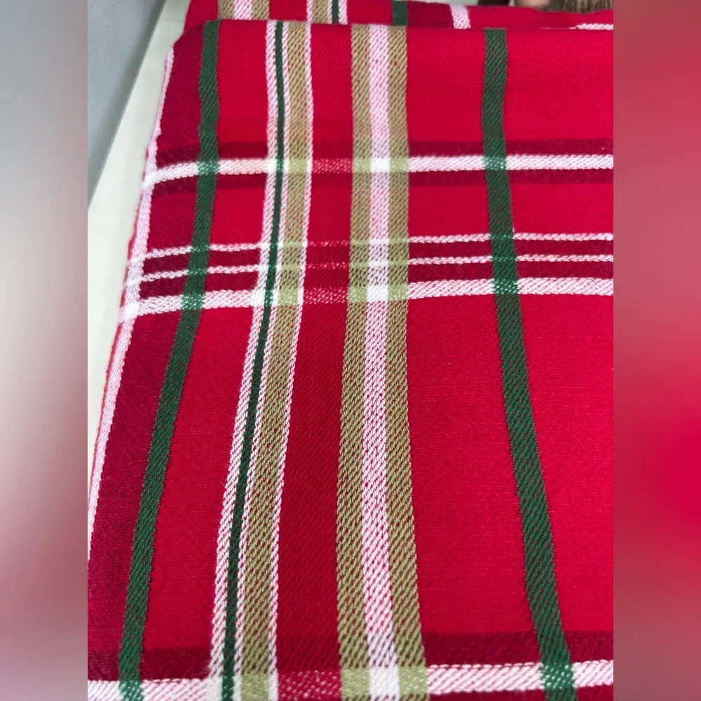 Red, White and Green Christmas Tablecloth